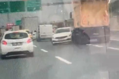 Kuzey Marmara Otoyolu’nda korku dolu anlar: Tır otomobili önüne alıp sürükledi