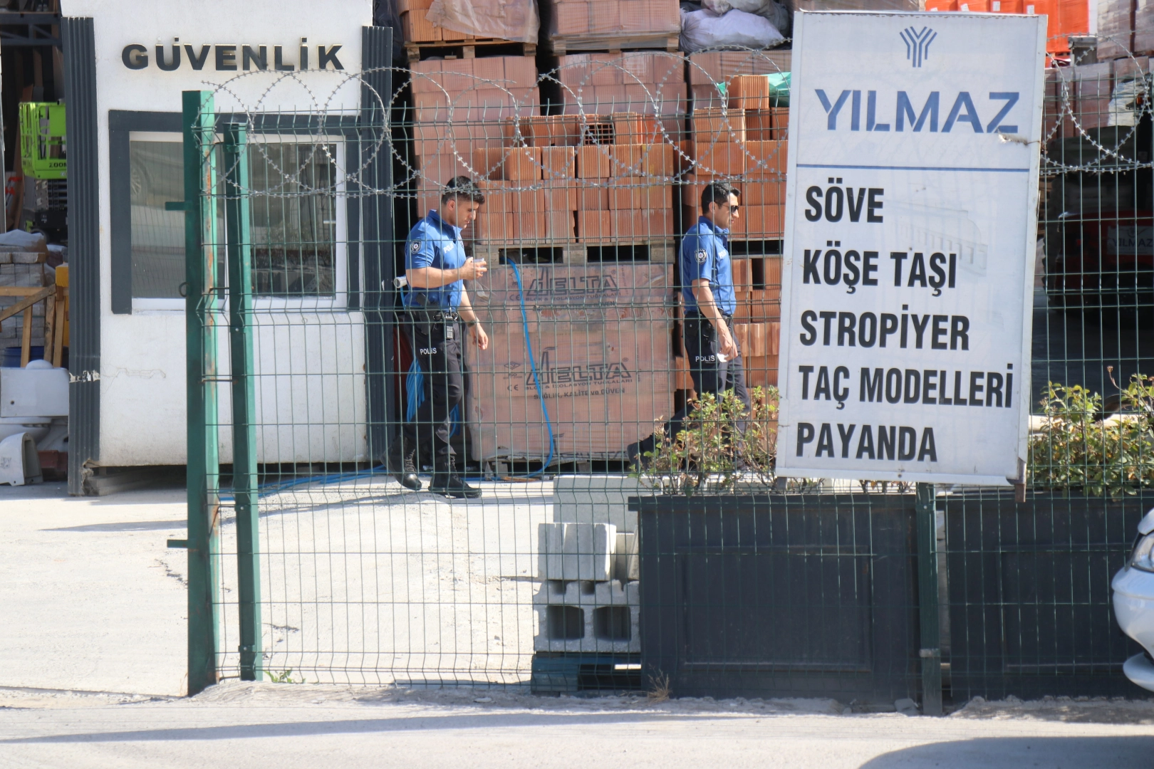 Sakarya'da yapı malzemeleri firmasında asansör kazası: 6 yaralı