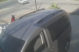 Antalya'da otomobille çarpışan motosikletin sürücüsü ağır yaralandı