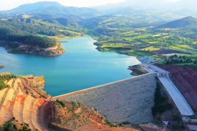 Balık avlamak için girdiği baraj gölünde kayboldu