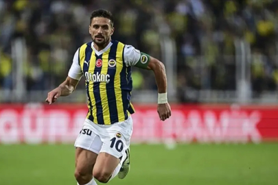 İsmail Kartal ekibini kurmaya başladı! Eski oyuncusuna teklif gitti