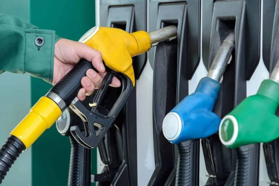 Motorinin ardından benzine indirim geliyor!