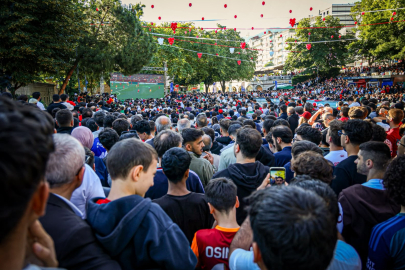 Bursa'da Dünya Kupası heyecanı dev ekrana taşınıyor! Türkiye-Paraguay maçı...