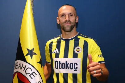 Fenerbahçe transferi duyurdu! Vedat Muriqi ile 3 yıllık anlaşma