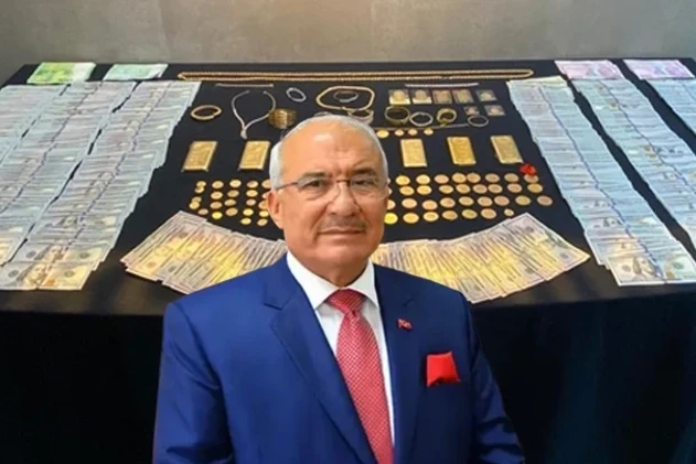 İYİ Parti Milletvekili Burhanettin Kocamaz, dolandırıcıların hedefi oldu!