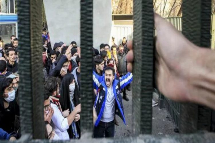 Dışişleri Bakanı: İran'daki olayları iki lider destekliyor