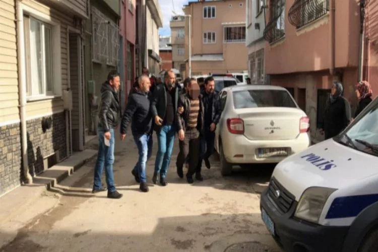 Bursa'da dehşet dolu anlar! Suriyeli kadın 6 yerinden bıçaklandı