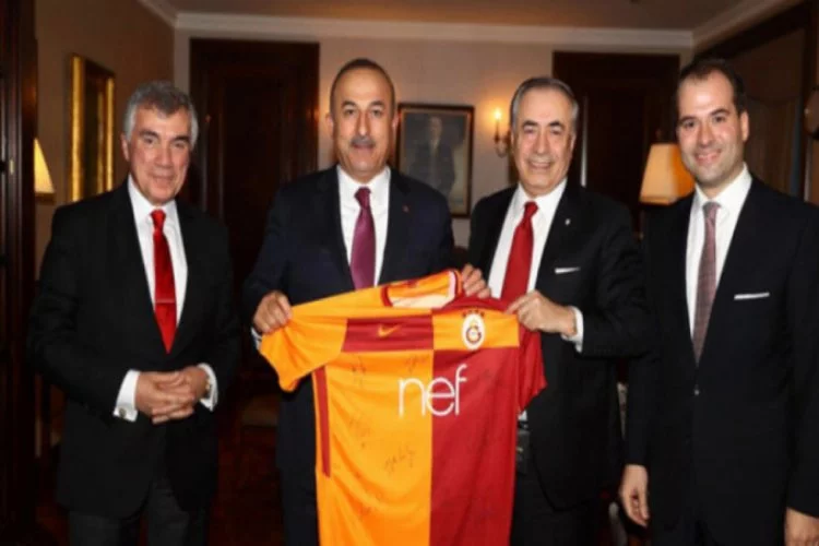 Galatasaray'da istifa