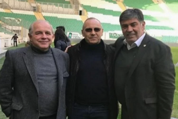 Kosova Futbol Federasyonu Bursaspor Stadı'nı ziyaret etti