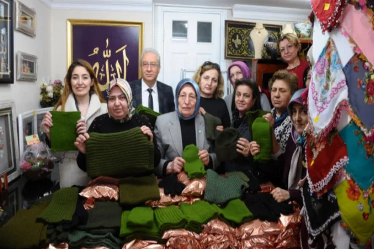 Bursalı kadın esnaflardan Mehmetçiğe destek