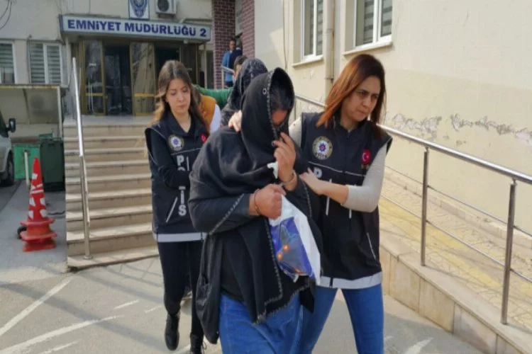 Bursa'da "uyuşturucu çetesi" çökertildi