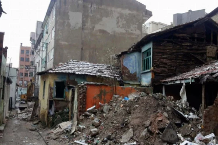 Bursa'da madde bağımlıları kalıyordu! O binalar yıkıldı
