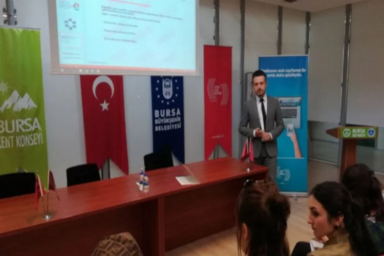 Bursa'da geleceğin gazetecilerine önemli seminer