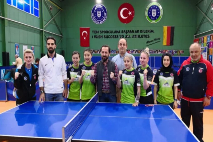 Bursa Büyükşehir Belediyespor, ETTU Kadınlar Şampiyonlar Ligi'nde finalin kapısını araladı