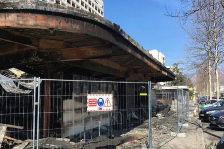Fransa'da Türklere ait market kundaklandı: 1 ölü