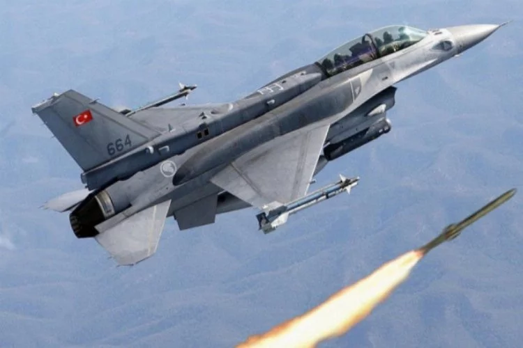 Nevşehir'de askeri uçak düştü: TSK'dan ilk açıklama