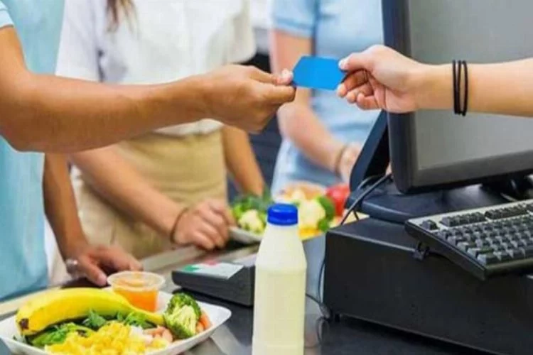 Milyonlarca çalışanı ilgilendiren yemek kartı düzenlenmesi yolda