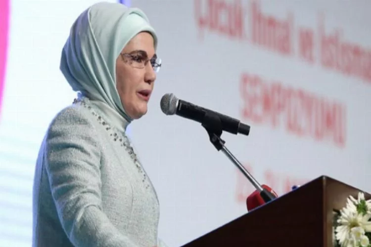 Emine Erdoğan'dan istismara yönelik çarpıcı konuşma