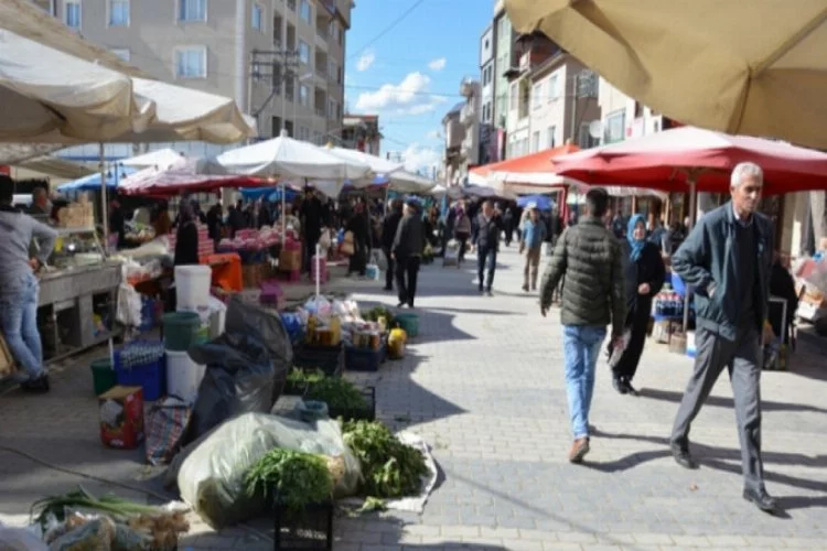 Bursa'daki bu pazarda her şey organik