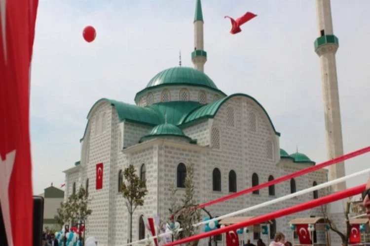 Bursa'nın yeni camisi hizmete açıldı