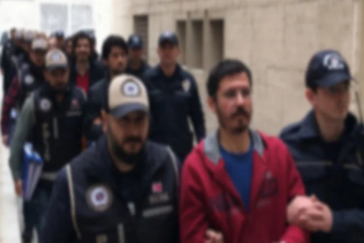 Bursa'da FETÖ operasyonu: Çok sayıda gözaltı!