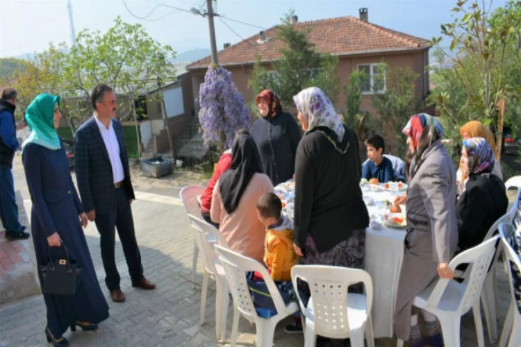 Bursa'da Başkan Yılmaz mahalle sakinleri ile buluştu