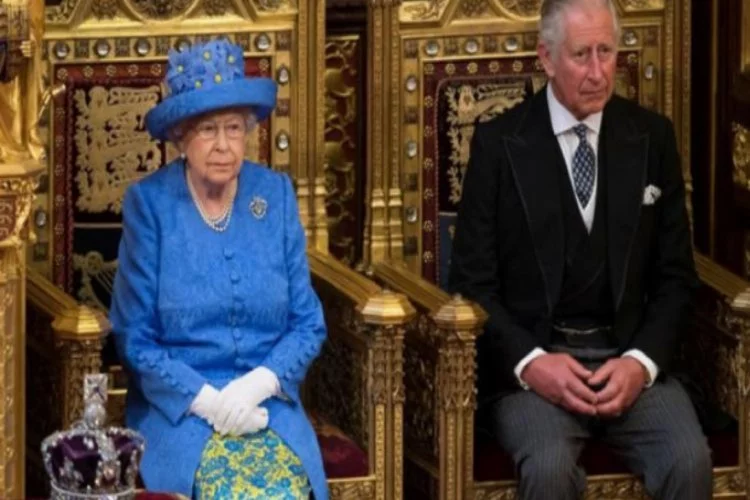 İngiltere Kraliçe II. Elizabeth'in 92. yaş gününü kutluyor