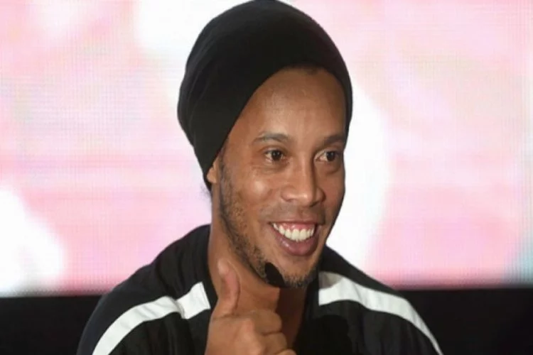 Ronaldinho'dan Galatasaray-Beşiktaş maçı için skor tahmini