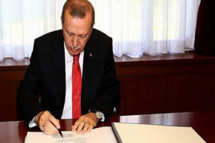 Cumhurbaşkanı Erdoğan o rektörü yeniden atadı
