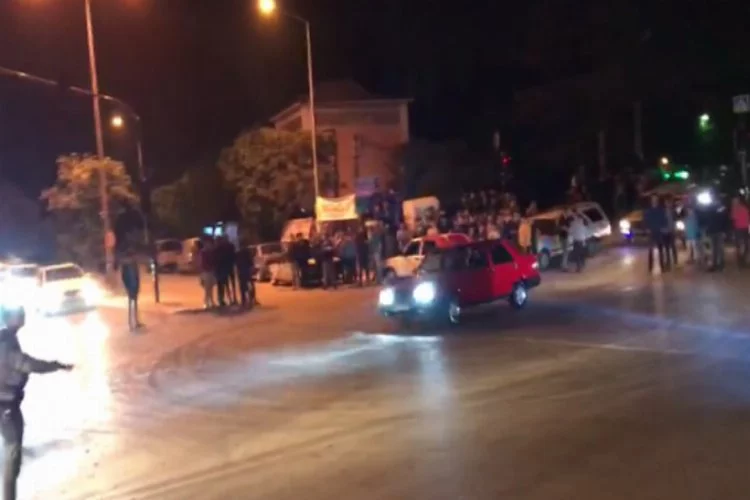 Bursa'da gece yarısı drift partisi vatandaşları çileden çıkardı