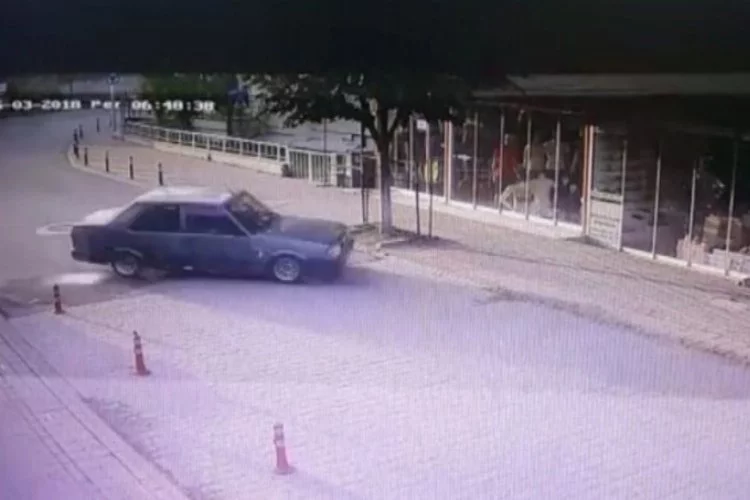 Bursa'da alkollü sürücü dehşeti! İş yerine girdi