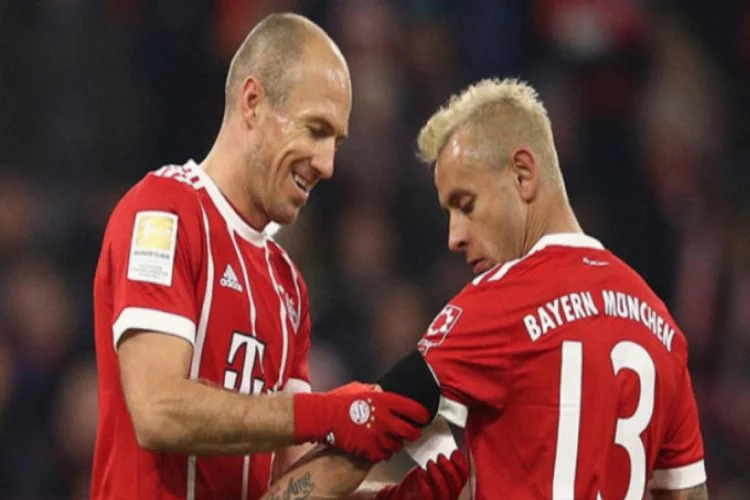 Bayern yıldızları yola devam edecek