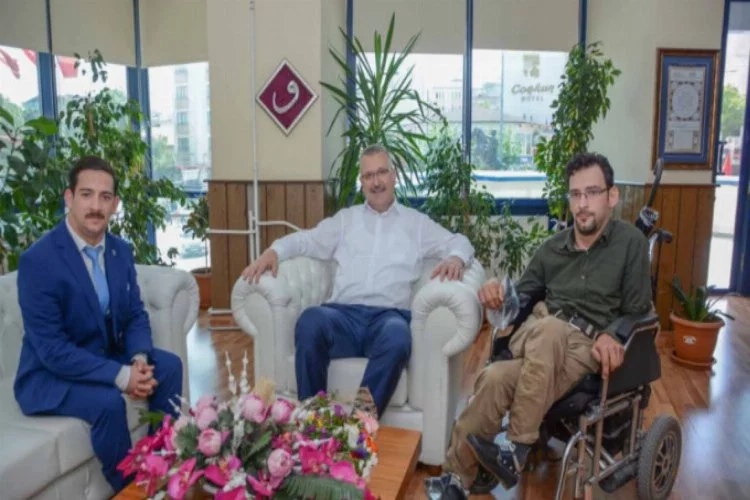 Başkanı Ali Özkan: "Engelli ve yakınlarına sahip çıkmak asl&icirc; görevimiz"