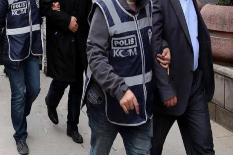 Bursa'da FETÖ operasyonu! Yüzlerce polis gözaltına alındı