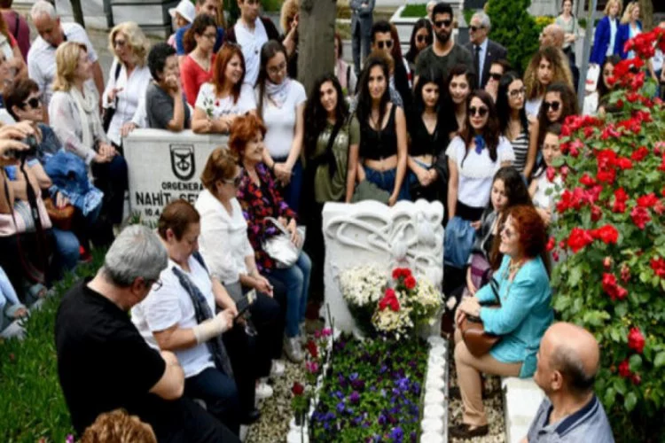 Türkan Saylan mezarı başında anıldı