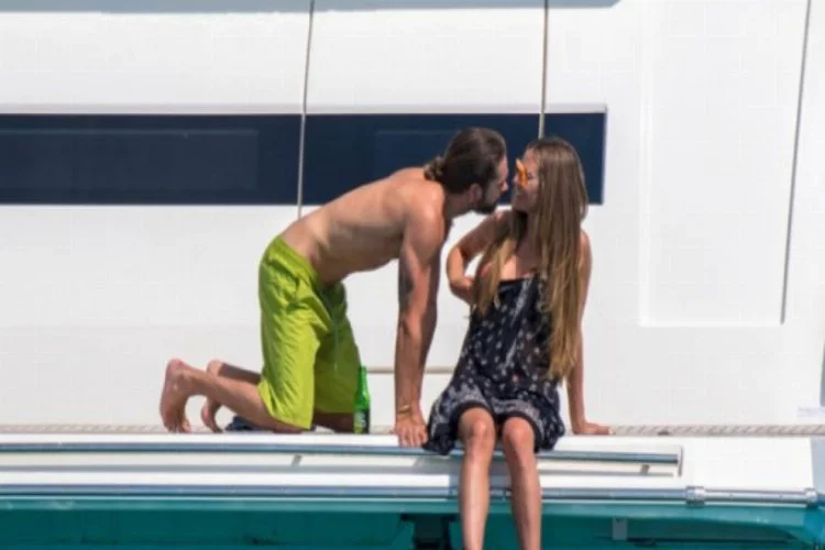 Heidi Klum 16 yaş küçük sevgilisiyle teknede aşk tazeledi