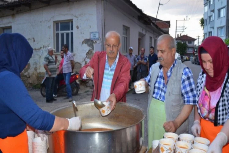Bursa'da mahalle iftarları bir başka