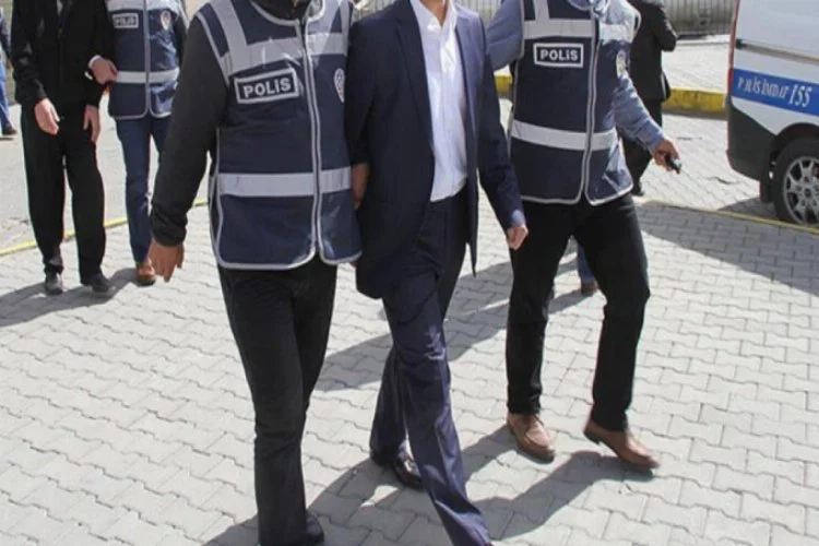 Bursa'da FETÖ/PDY operasyonu: 5 gözaltı...