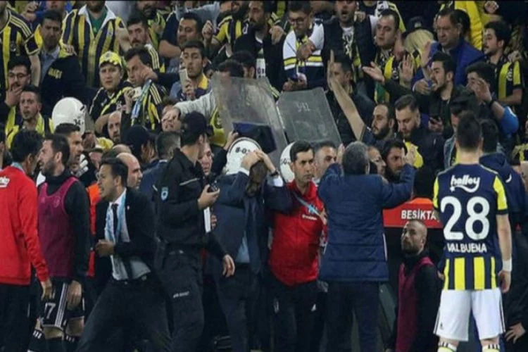 Olaylı Fenerbahçe-Beşiktaş maçında tutuklanan taraftarlar için flaş gelişme