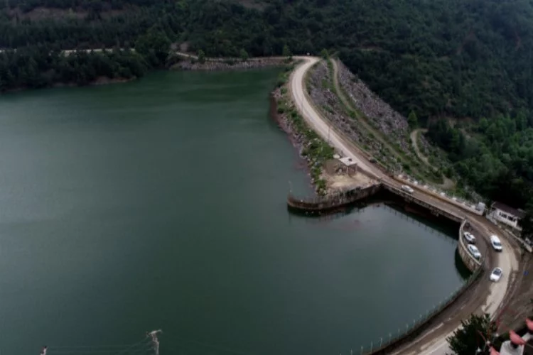 Bursa'da barajlar taşma noktasına geldi kapakları açıldı