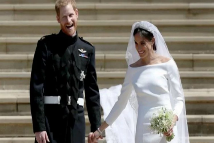 Prens Harry ve Meghan Markle 40 milyon liralık hediyeyi iade etti
