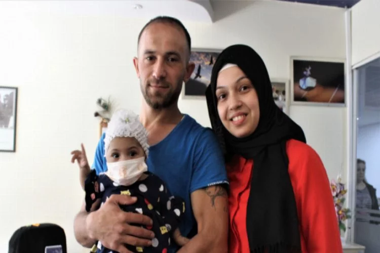 Bursa'da 5 aylık bebek babasının karaciğeriyle can buldu