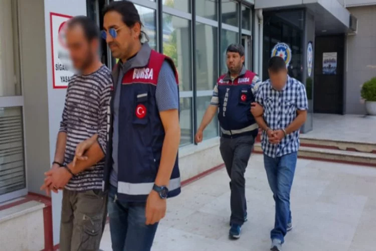 Bursa'da FETÖ'cü eski polis dolandırıcılık yaparken yakalandı!