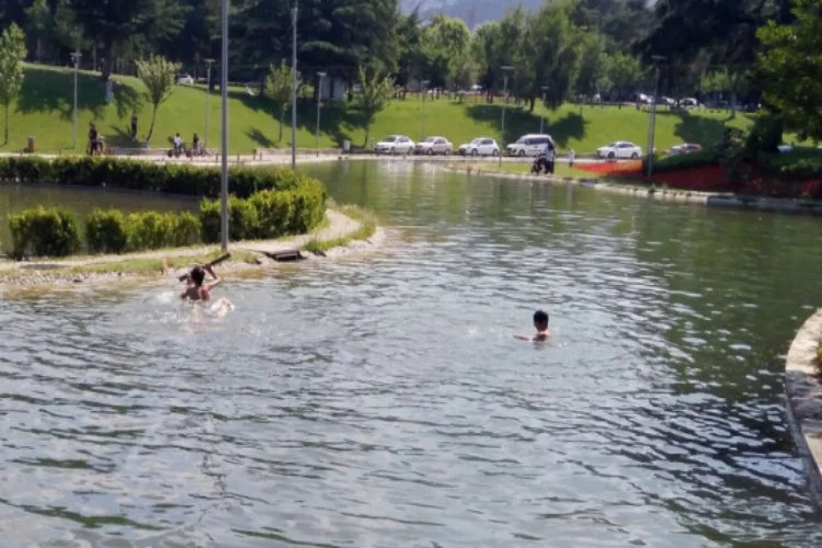 Bursa'da süs havuzu sezonu açıldı