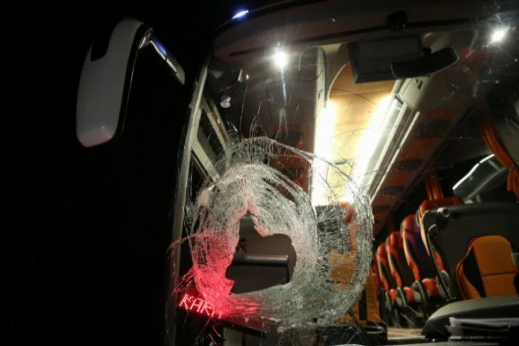 Bursa'da yolcu otobüsüne saldırı!