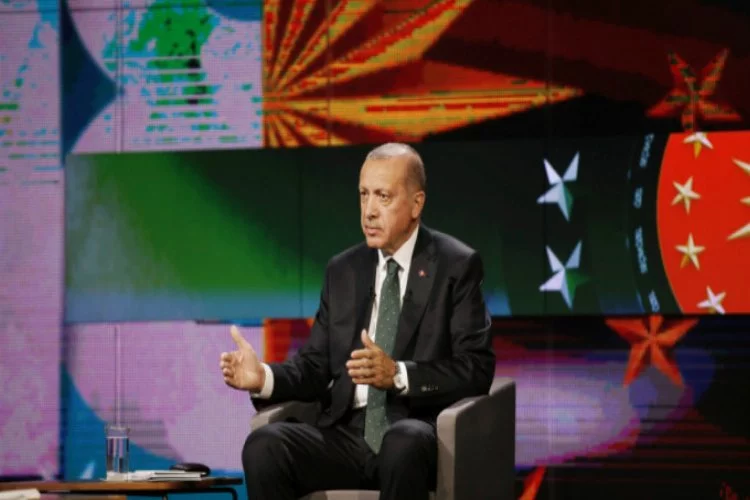 Erdoğan: "Pazartesi Türkiye çok farklı bir şekilde uyanacak"