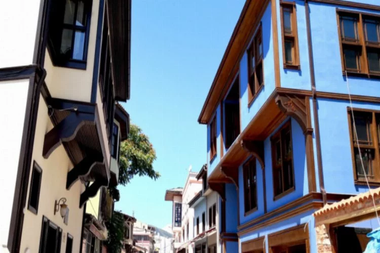 Bursa'nın tarihi kimliği Osmangazi'de öne çıkıyor