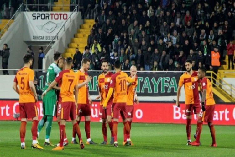 Galatasaray'da yol ayrılığı