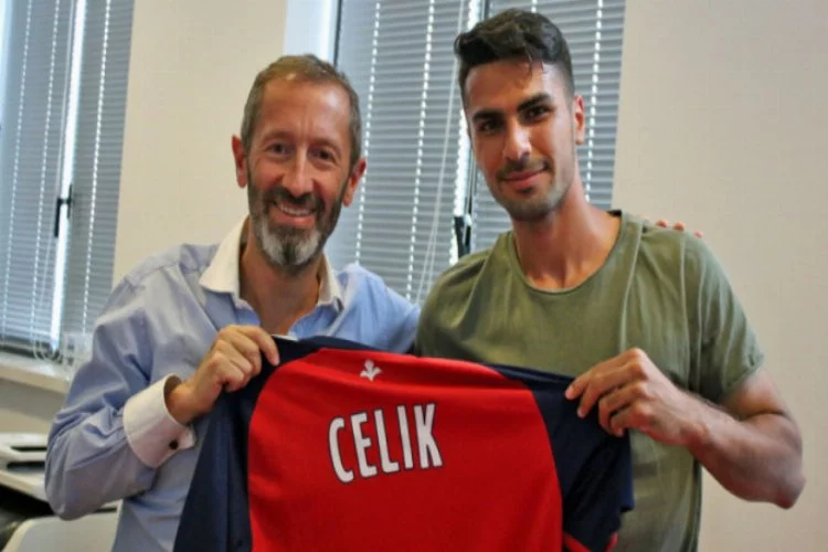 Bursaspor'un altyapısında yetişti, Lille'e transfer oldu
