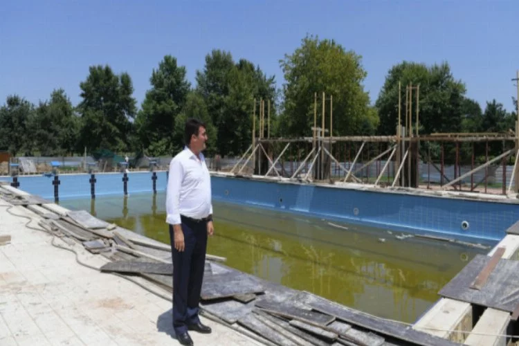 Osmangazi'de 4 mevsim yüzme keyfi
